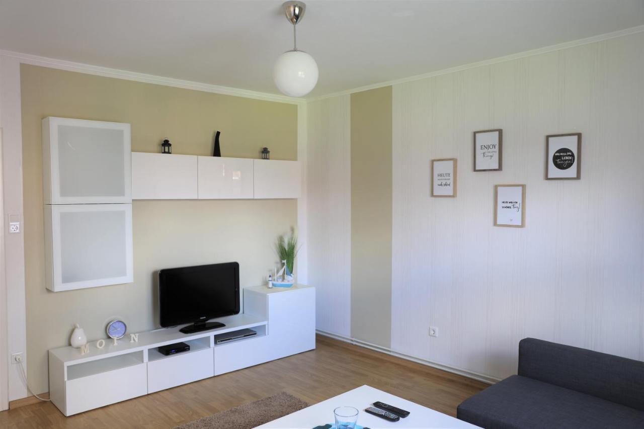 Sinis Friesenstube Apartment Zwischenbergen Exterior foto