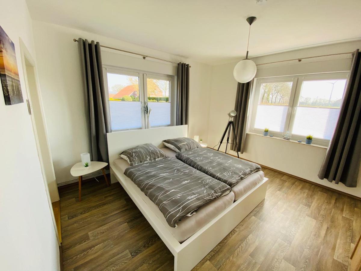 Sinis Friesenstube Apartment Zwischenbergen Exterior foto